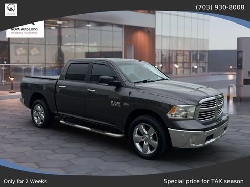 Used 2017 RAM 1500 Big Horn AWD/4WD image 1