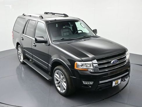 Used 2017 Ford Expedition Limited w/ Equipment Group 301A image 16