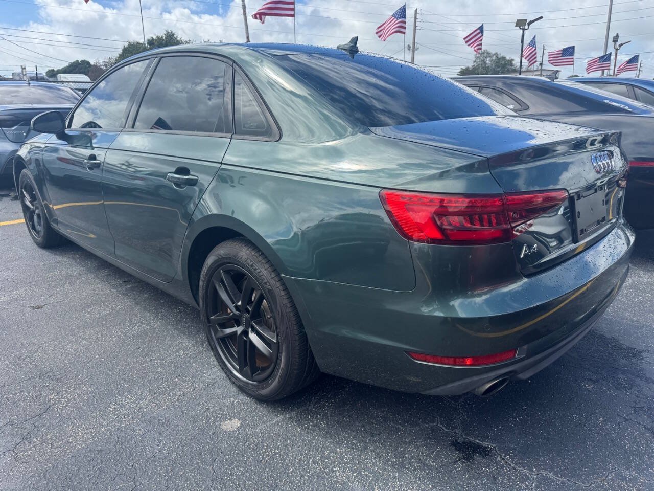 Used 2017 Audi A4 2.0T Premium FWD image 2