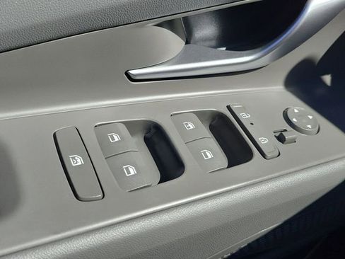 New 2026 Hyundai Elantra SE image 14