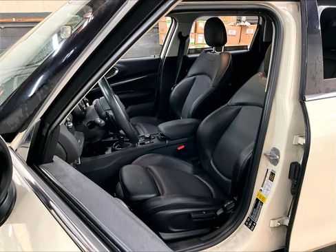 Used 2020 MINI Cooper Clubman S w/ Storage Package image 27