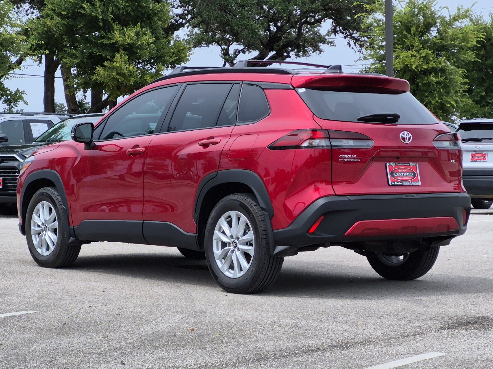 Certified 2026 Toyota Corolla Cross LE w/ Moonroof Package FWD image 3