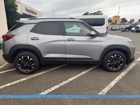 Used 2023 Chevrolet TrailBlazer LT w/ Convenience Package image 20