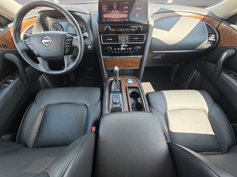 Used 2024 Nissan Armada SL w/ Captain's Chairs Package RWD image 20