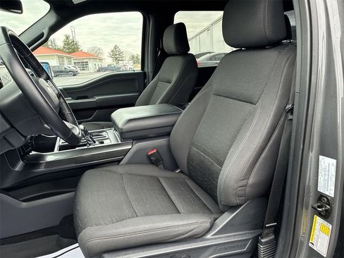 Used 2022 Ford F150 XLT w/ Equipment Group 302A High image 11