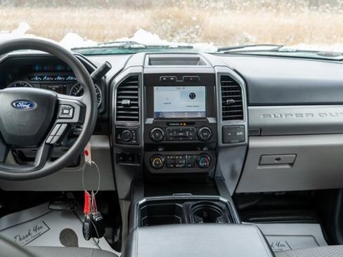 Used 2022 Ford F350 XLT w/ XLT Value Package image 11