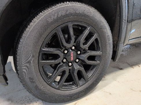 Used 2020 GMC Sierra 1500 4x4 Crew Cab image 11