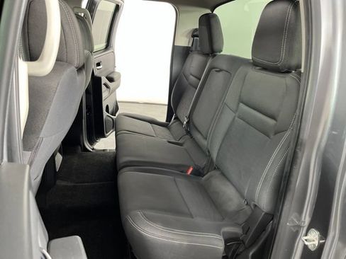 Used 2022 Nissan Frontier SV RWD image 41