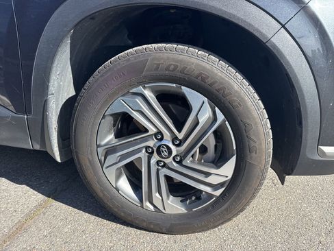 Used 2023 Hyundai Santa Fe SEL image 4