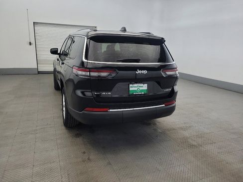 Used 2023 Jeep Grand Cherokee L Laredo w/ Luxury Tech Group I AWD/4WD image 6