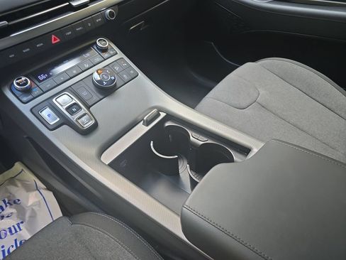Certified 2025 Hyundai Palisade SE AWD/4WD image 23