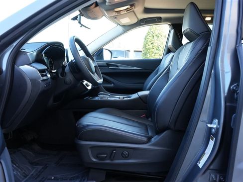 Certified 2025 INFINITI QX60 Luxe w/ Vision Package image 14