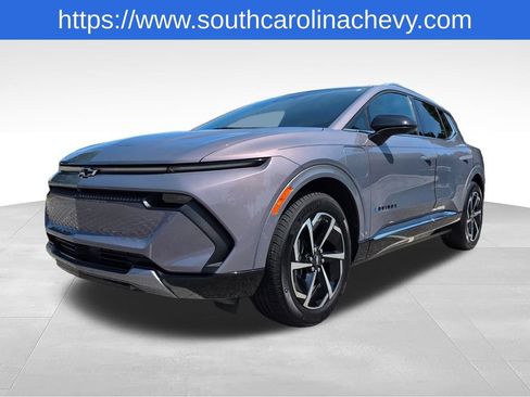 Certified 2024 Chevrolet Equinox EV LT w/ LPO, Blackout Package FWD image 34