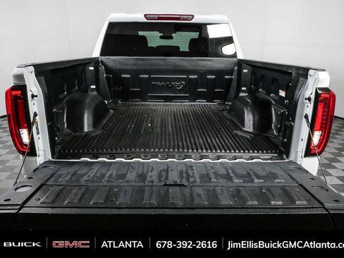 Used 2025 GMC Sierra 1500 SLT AWD/4WD image 29