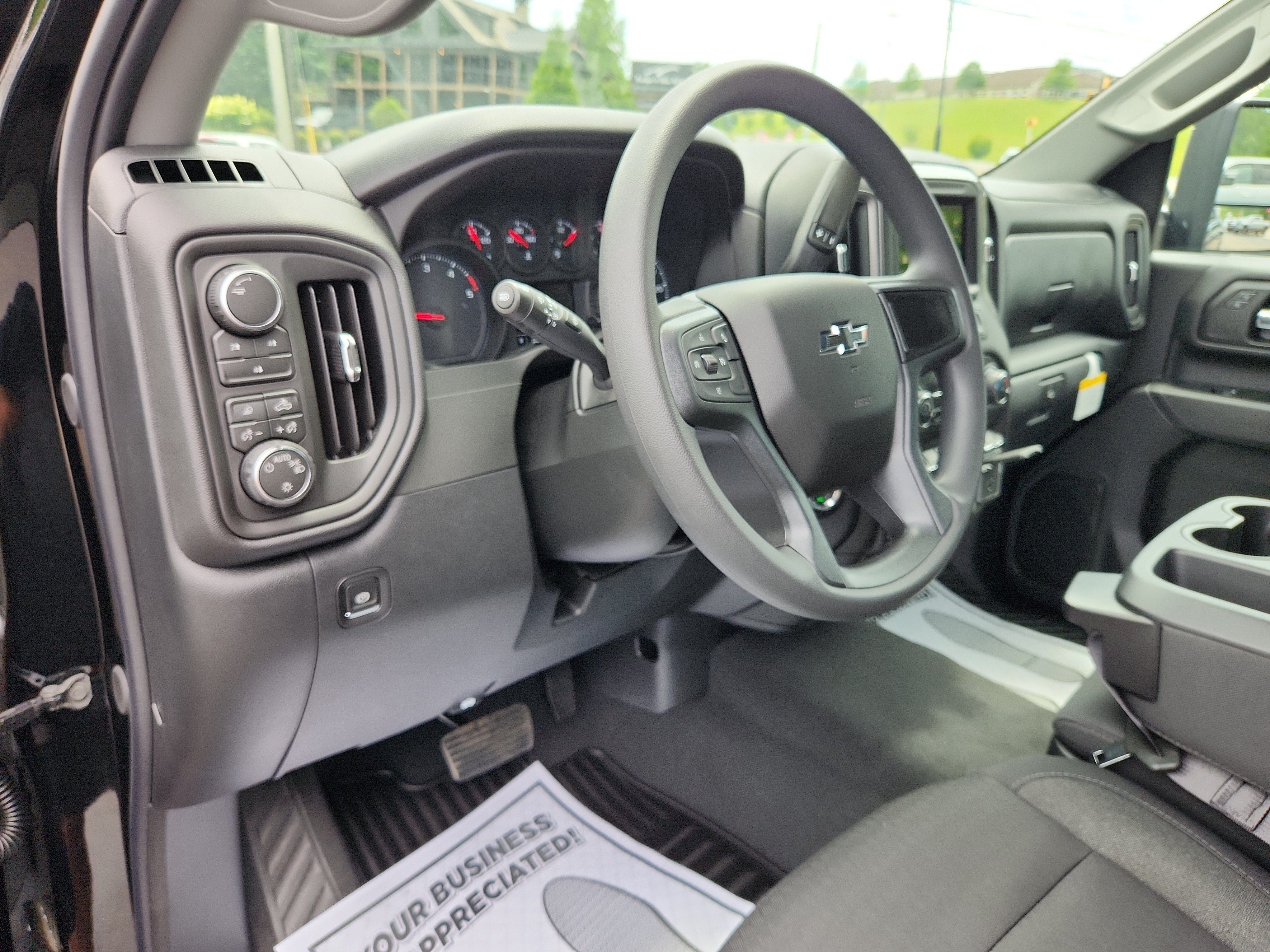 New 2026 Chevrolet Silverado 2500 Custom w/ Custom Value Package AWD/4WD image 12