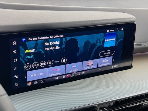 New 2026 Nissan Murano SL image 8