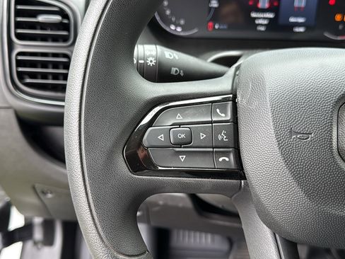 Used 2025 RAM ProMaster 2500 w/ Premium Convenience Group image 14