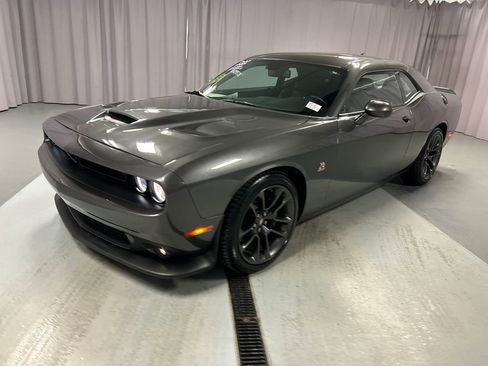 Used 2022 Dodge Challenger R/T Scat Pack image 3