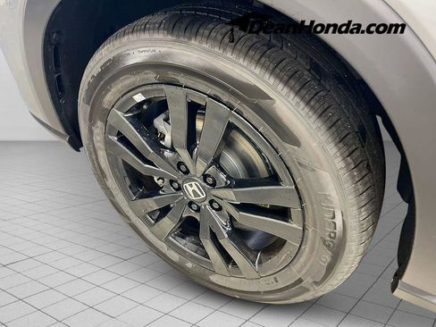 New 2027 Honda HR-V Sport image 11