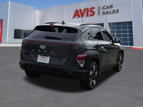 Used 2025 Hyundai Kona SEL FWD image 6