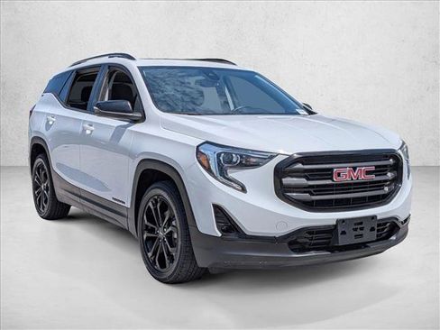 Used 2021 GMC Terrain SLT w/ Elevation Edition FWD image 3