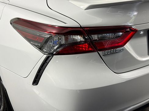 Used 2024 Toyota Camry SE FWD image 35