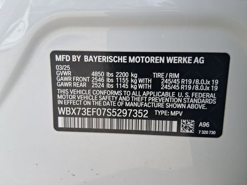 Used 2025 BMW X1 xDrive28i w/ Premium Package image 19