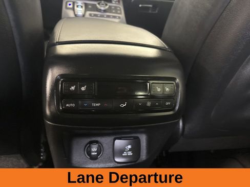 Used 2024 Hyundai Palisade Calligraphy image 22