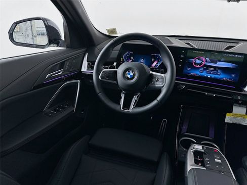 New 2026 BMW X2 xDrive28i w/ Technology Package image 23