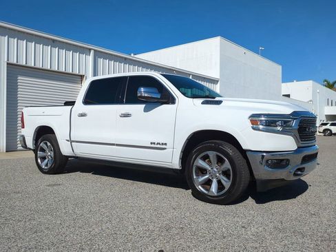 Used 2020 RAM 1500 Limited image 3