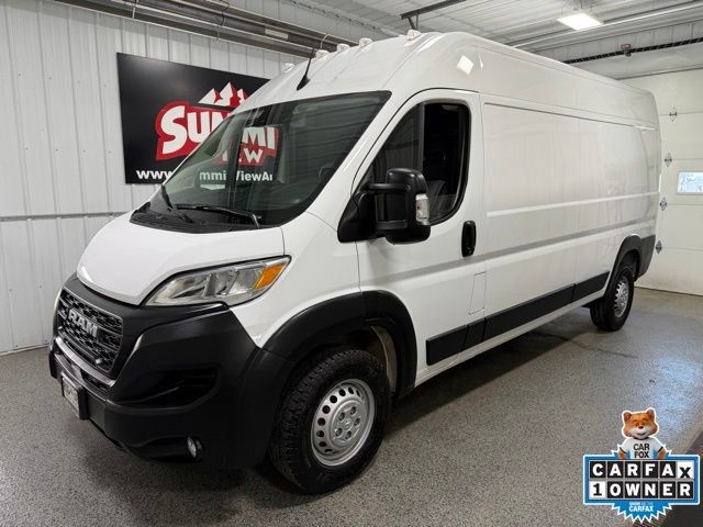 Used 2025 RAM ProMaster 2500 w/ Convenience Group FWD image 1