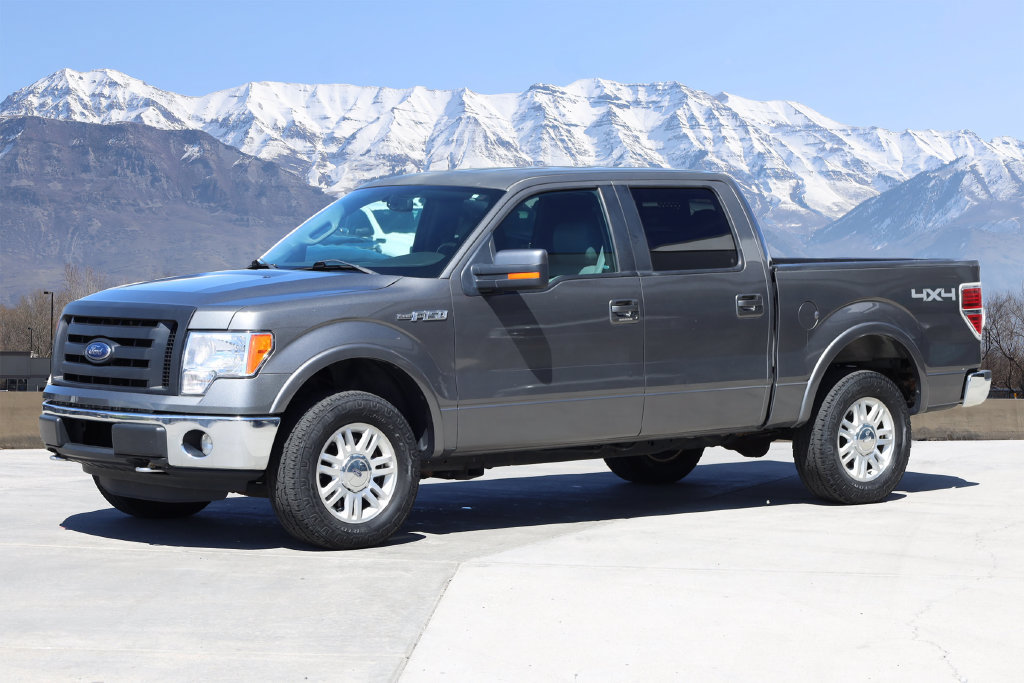 Used 2013 Ford F150 Lariat AWD/4WD image 2