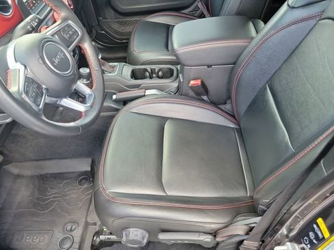 Used 2022 Jeep Gladiator Rubicon w/ Trailer Tow Package image 18