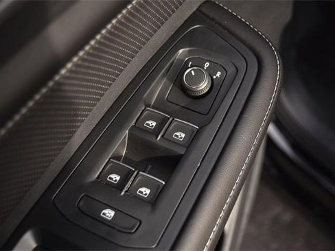 New 2026 Volkswagen Atlas Cross Sport SE image 8