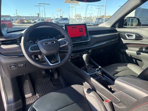 Certified 2024 Jeep Compass Trailhawk w/ Trailhawk Elite Group image 16