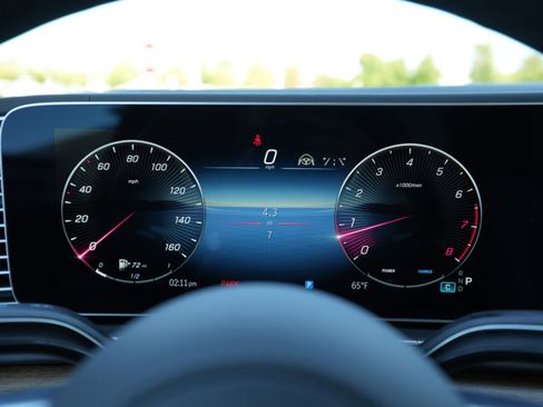 New 2026 Mercedes-Benz GLS 450 4MATIC image 25