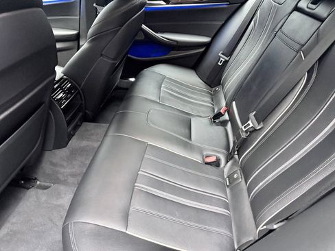 Used 2019 BMW M550i xDrive w/ Premium Package AWD/4WD image 13
