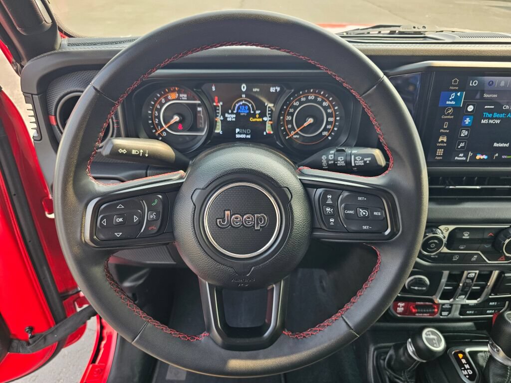 Used 2024 Jeep Wrangler Unlimited Rubicon AWD/4WD image 18