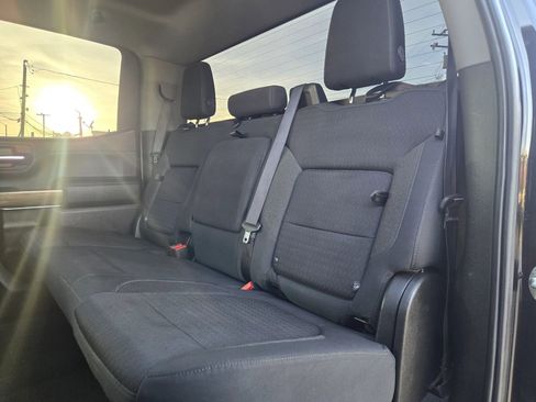 Used 2019 Chevrolet Silverado 1500 LT Trail Boss w/ Convenience Package image 13