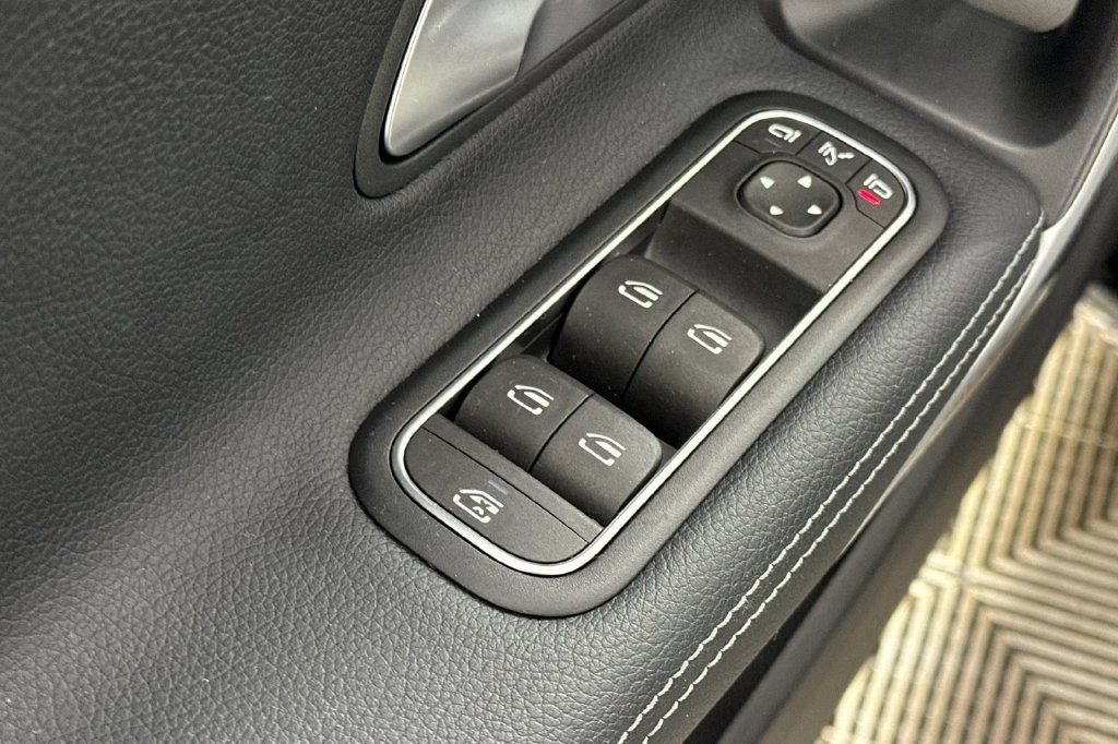 Certified 2023 Mercedes-Benz CLA 250 image 15