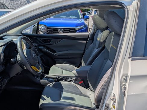 Used 2021 Subaru Crosstrek 2.5i Sport w/ Moonroof Package AWD/4WD image 12