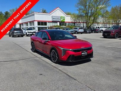 New 2025 Kia K4 GT-Line w/ GT-Line Sunroof Package