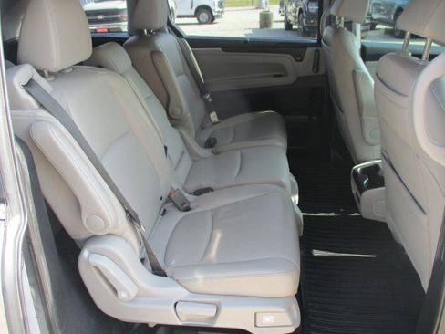 Used 2019 Honda Odyssey EX-L image 10