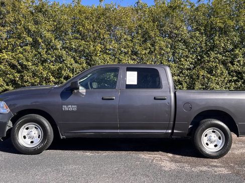Used 2018 RAM 1500 Tradesman w/ Popular Equipment Group image 4