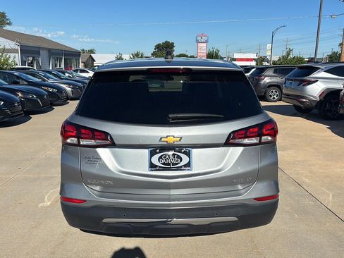 Used 2024 Chevrolet Equinox LT AWD/4WD image 5