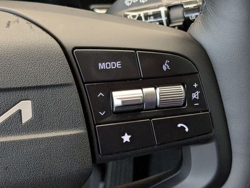 New 2026 Kia Sportage SX FWD image 12