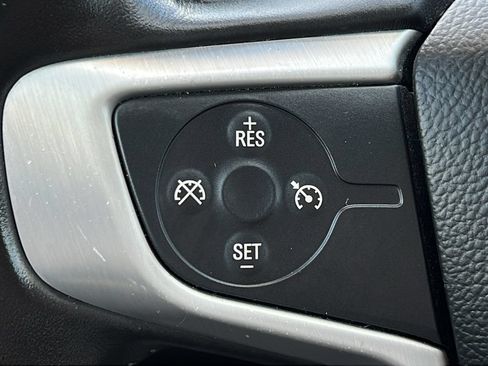 Used 2020 GMC Canyon SLE w/ Elevation Edition RWD image 19