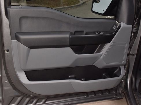 Used 2023 Ford F150 XL image 29