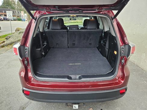 Used 2014 Toyota Highlander Plus image 13