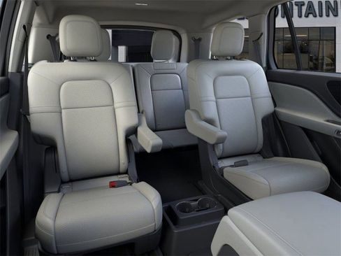 New 2026 Lincoln Aviator Premiere w/ Jet Appearance Package image 11